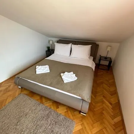 Apartment Diana Borik